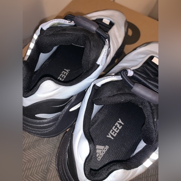 Yeezy 700s